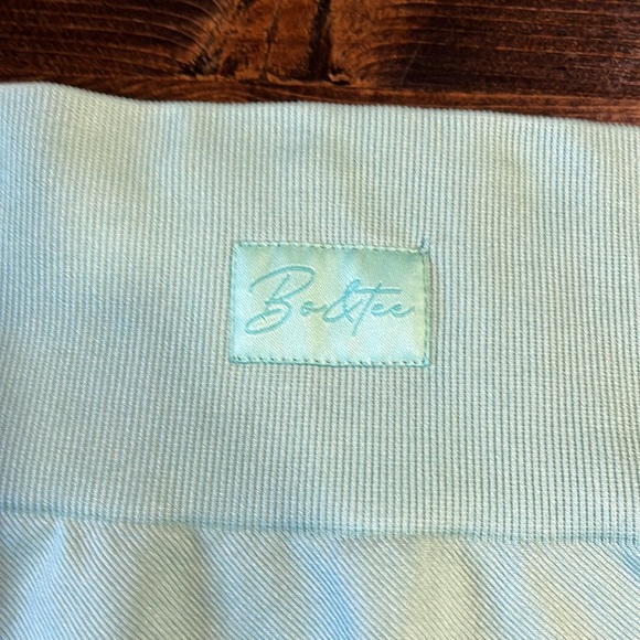 ❤️SOLD❤️Bo & Tee Sculpted Leggings in green pistachio - Picture 2 of 4